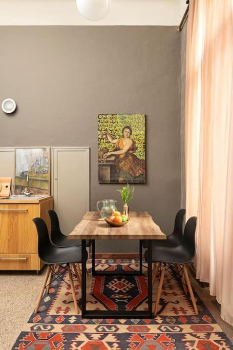 Baross Stylish Апартаменти